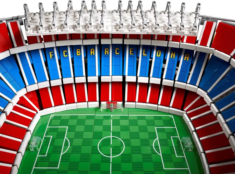LEGO 10284 Camp Nou – FC Barcelona zdjęcie 7