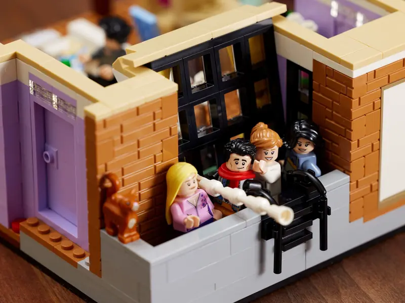 LEGO 10292 Mieszkania z serialu Przyjaciele zdjęcie 41