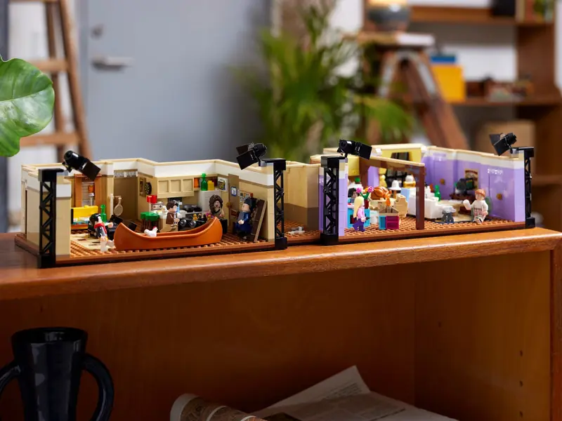 LEGO 10292 Mieszkania z serialu Przyjaciele zdjęcie 25