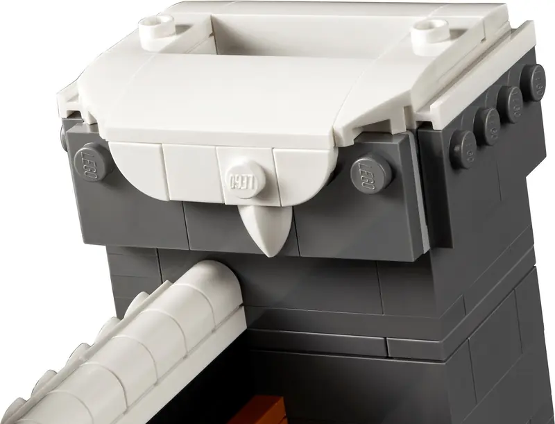 LEGO 10293 Wizyta Świętego Mikołaja zdjęcie 13