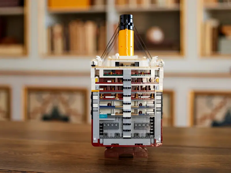 LEGO 10294 Titanic zdjęcie 35