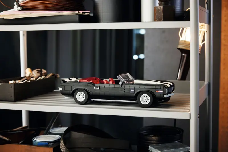 LEGO 10304 Chevrolet Camaro Z28 zdjęcie 11