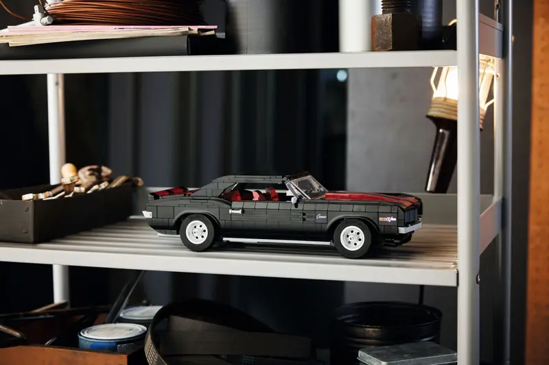 LEGO 10304 Chevrolet Camaro Z28 zdjęcie 12