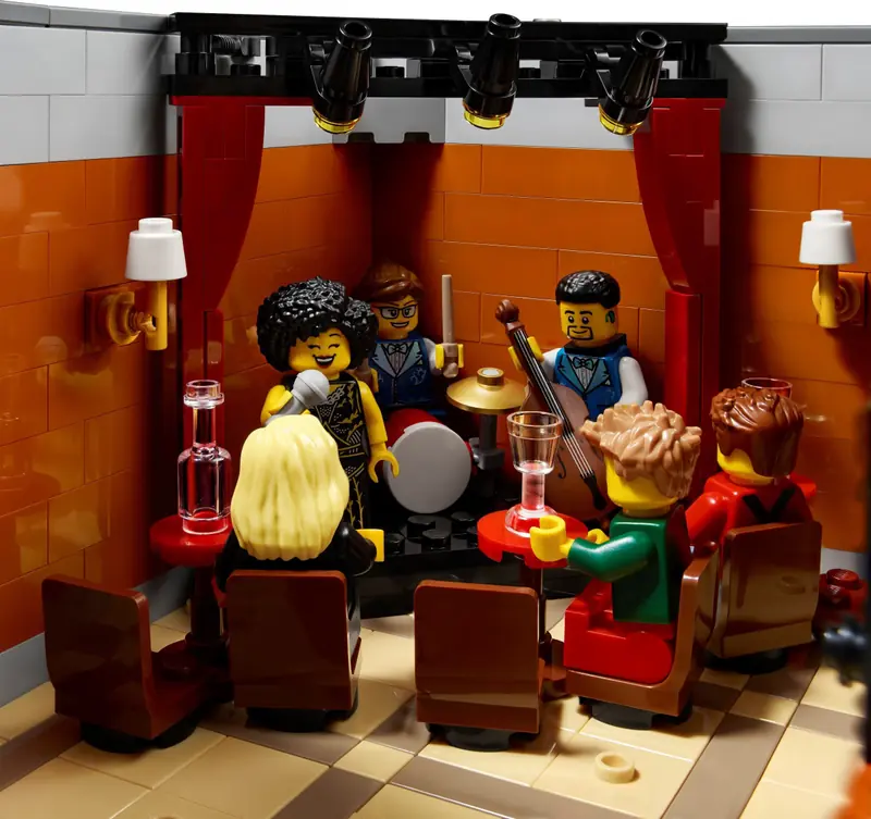 LEGO 10312 Klub jazzowy zdjęcie 8