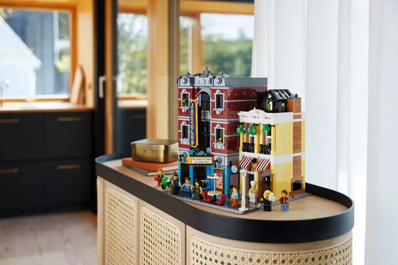 LEGO 10312 Klub jazzowy zdjęcie 14