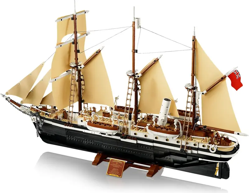 LEGO 10335 Endurance zdjęcie 2