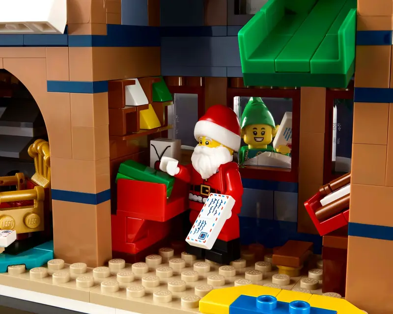 LEGO 10339 Poczta Świętego Mikołaja zdjęcie 13