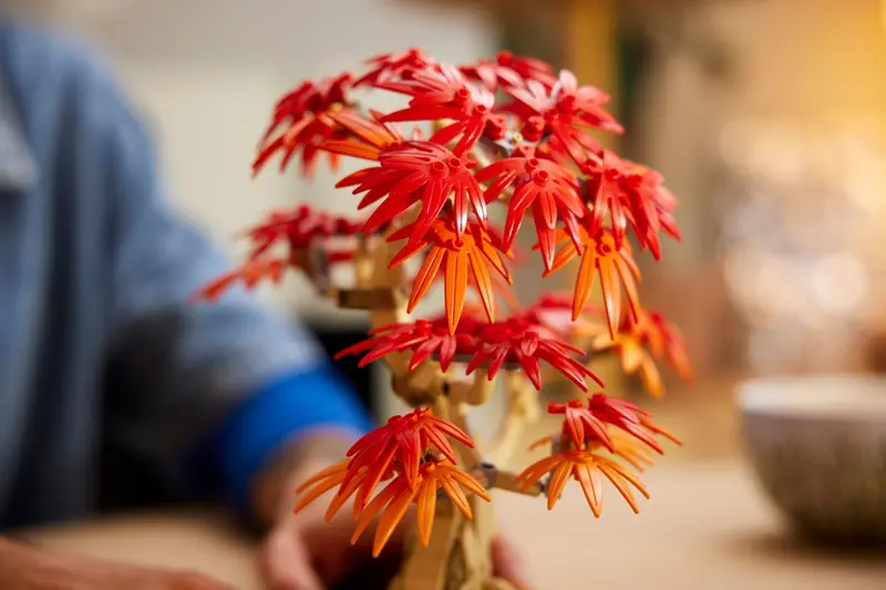 LEGO 10348 Klon palmowy bonsai zdjęcie 12