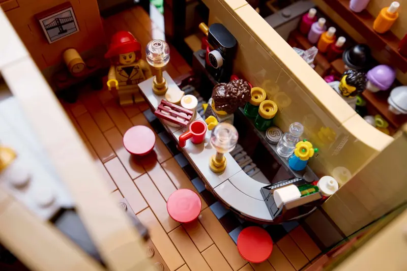 LEGO 10350 Dom w stylu angielskim zdjęcie 15