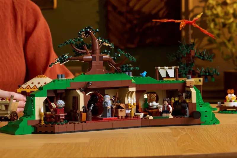 LEGO 10354 Władca pierścieni: Shire zdjęcie 5