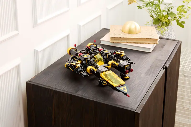 LEGO 10355 Blacktron Renegade zdjęcie 13