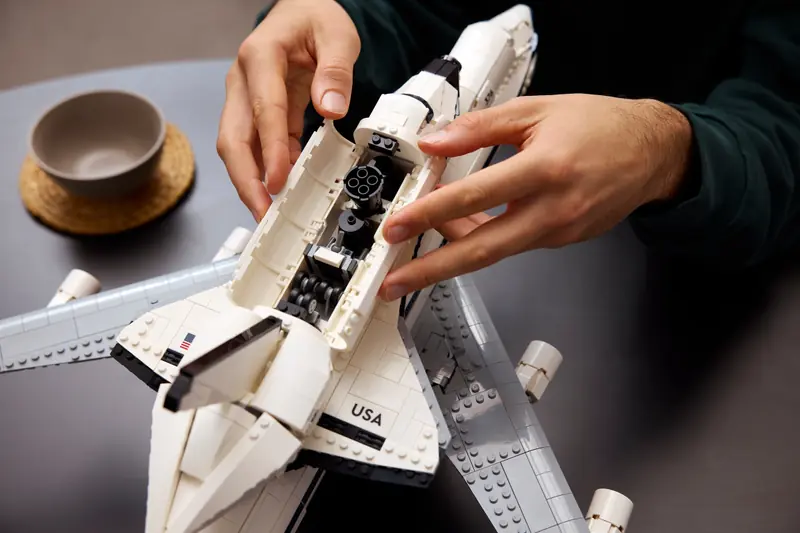 LEGO 10360 Nosiciel wahadłowców zdjęcie 12