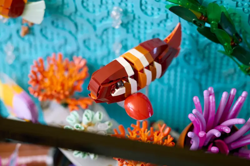 LEGO 10366 Tropikalne akwarium zdjęcie 15