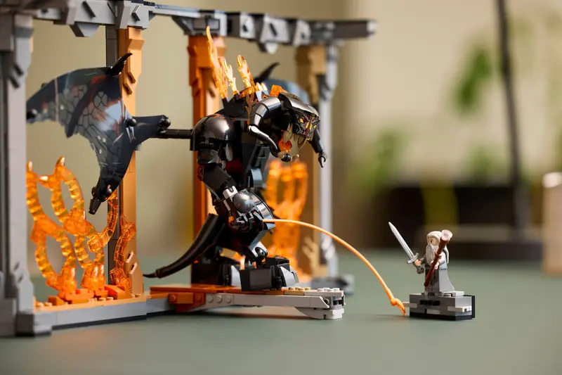 LEGO 10367 Władca pierścieni: Book nook z Balrogiem zdjęcie 9