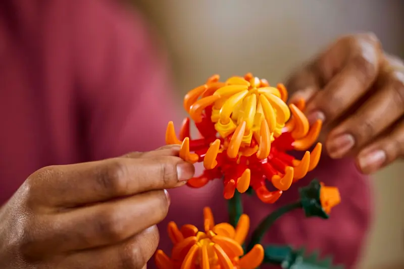 LEGO 10368 Chryzantema zdjęcie 7