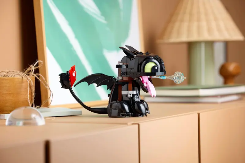LEGO 10375 Jak wytresować smoka: Szczerbatek zdjęcie 11