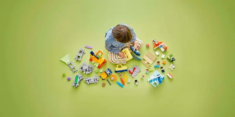 LEGO 10428 Duży interaktywny pociąg miejski zdjęcie 8