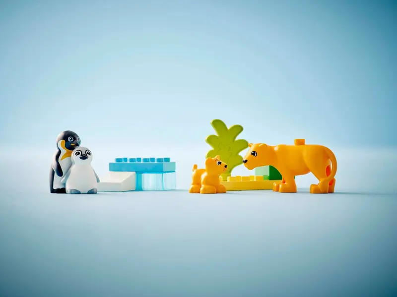 LEGO 10442 Rodziny dzikich zwierząt: pingwiny i lwy zdjęcie 9