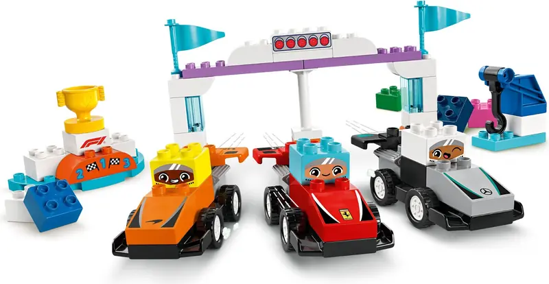 LEGO 10445 Bolidy i kierowcy F1 zdjęcie 5