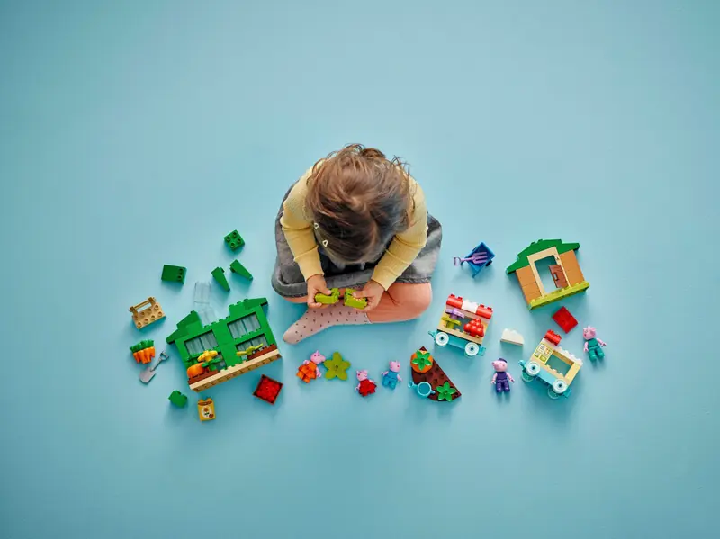 LEGO 10461 Ogród i szklarnia Dziadka Świnki zdjęcie 7