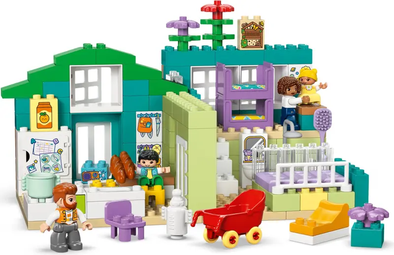 LEGO 10470 Nowoczesny dom rodzinny 3 w 1 z figurkami zdjęcie 5