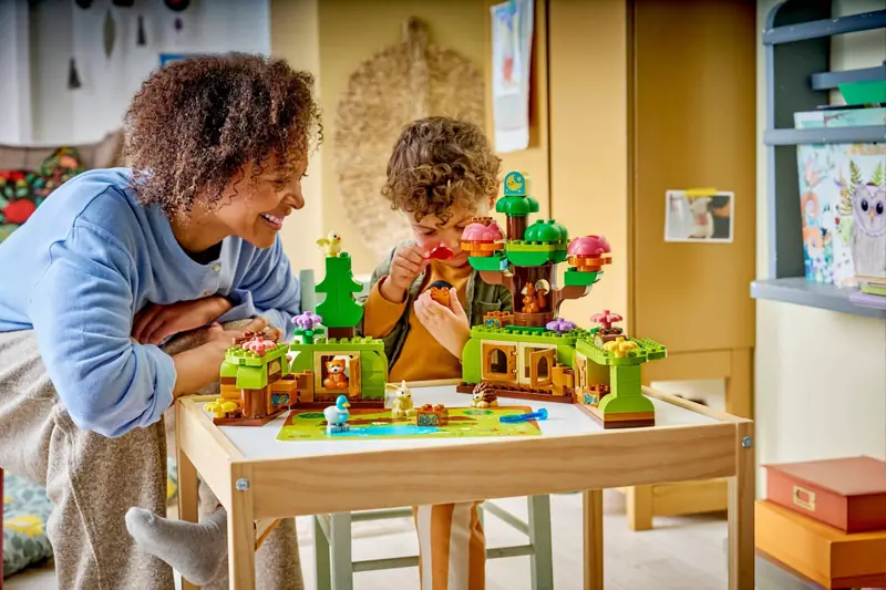 LEGO 10480 Las odkrywców z dzikimi zwierzętami zdjęcie 13