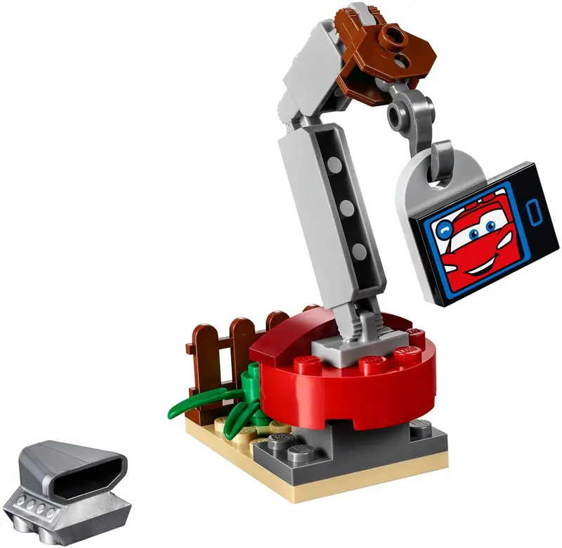LEGO 10733 Składowisko u Złomka zdjęcie 5