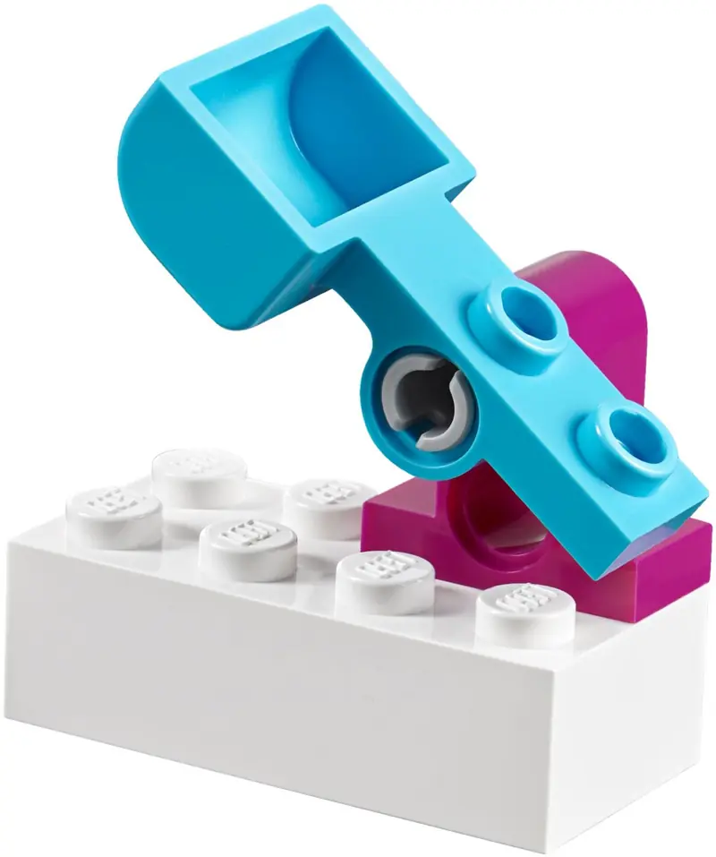 LEGO 10736 Plac zabaw Anny i Elsy z Krainy Lodu zdjęcie 6
