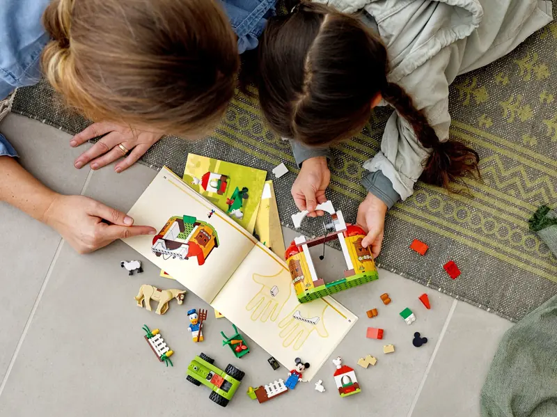 LEGO 10775 Farma Mikiego i Donalda zdjęcie 10