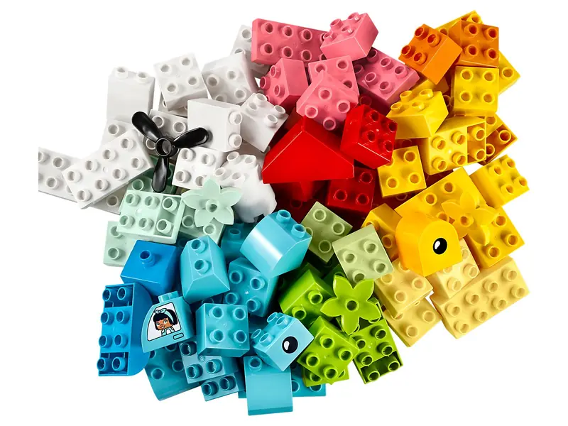 LEGO 10909 Pudełko z serduszkiem