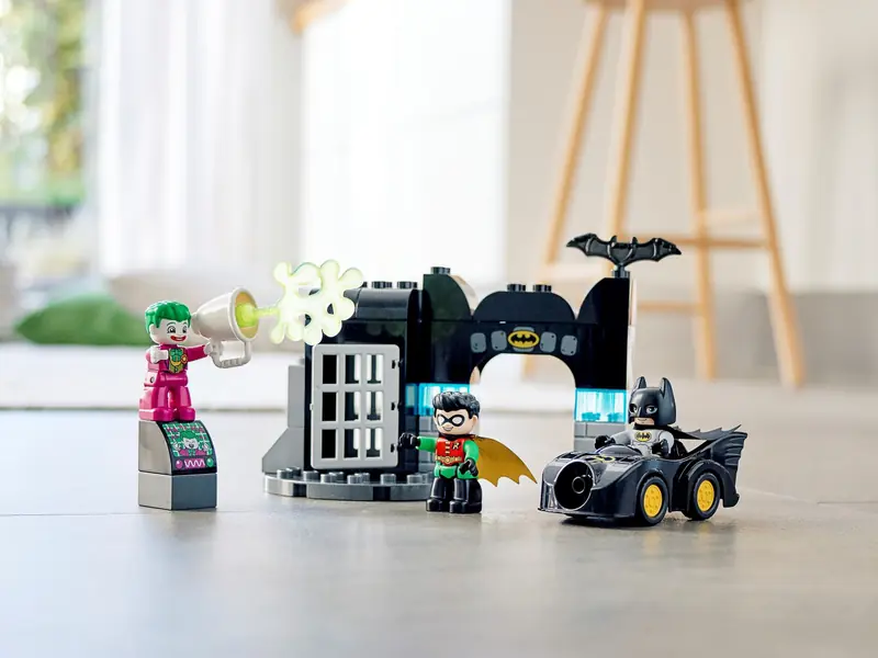 LEGO 10919 Jaskinia Batmana zdjęcie 11