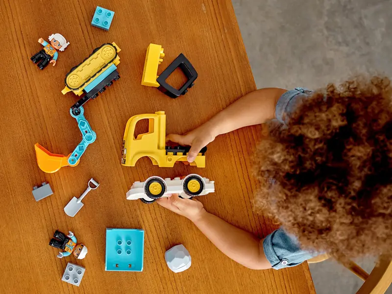 LEGO 10931 Ciężarówka i koparka gąsienicowa zdjęcie 9