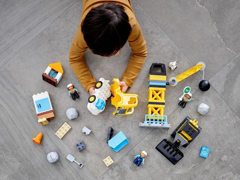 LEGO 10932 Rozbiórka kulą wyburzeniową zdjęcie 13