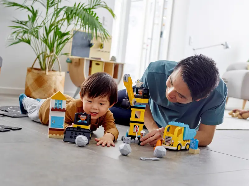 LEGO 10932 Rozbiórka kulą wyburzeniową zdjęcie 14
