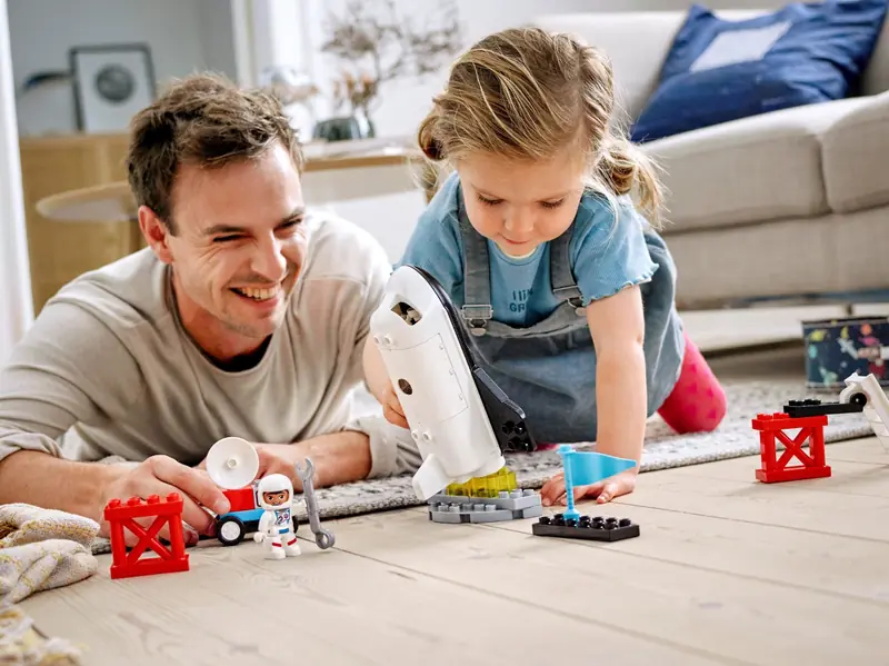 LEGO 10944 Lot promem kosmicznym zdjęcie 11