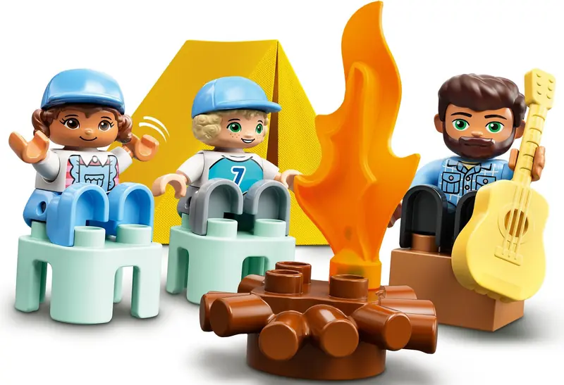 LEGO 10946 Rodzinne biwakowanie zdjęcie 5