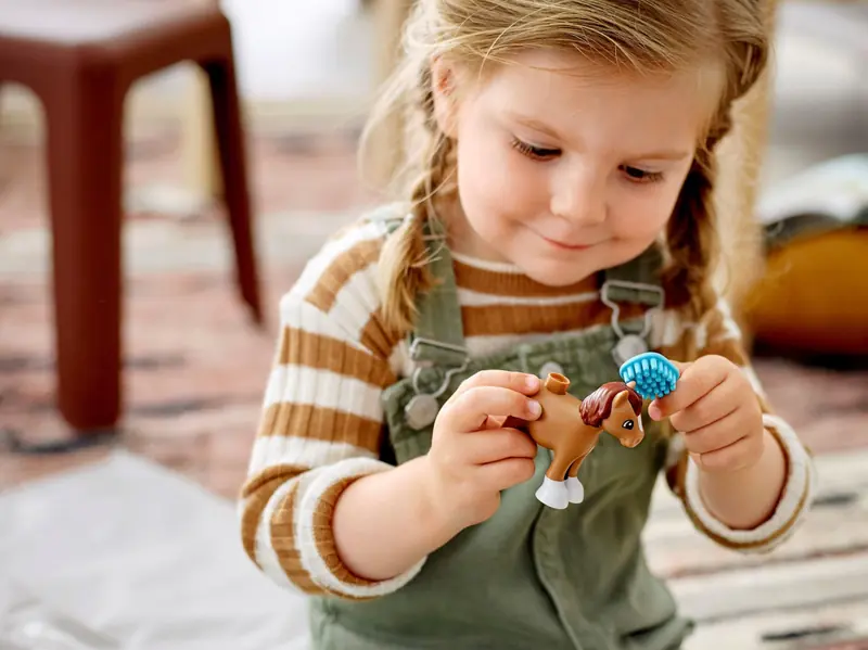 LEGO 10951 Stadnina i kucyki zdjęcie 12