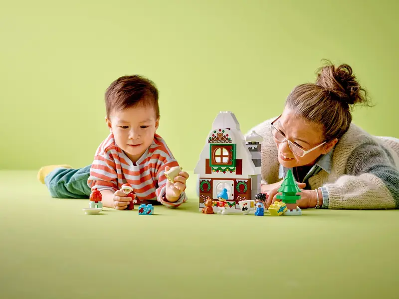 LEGO 10976 Piernikowy domek Świętego Mikołaja zdjęcie 9