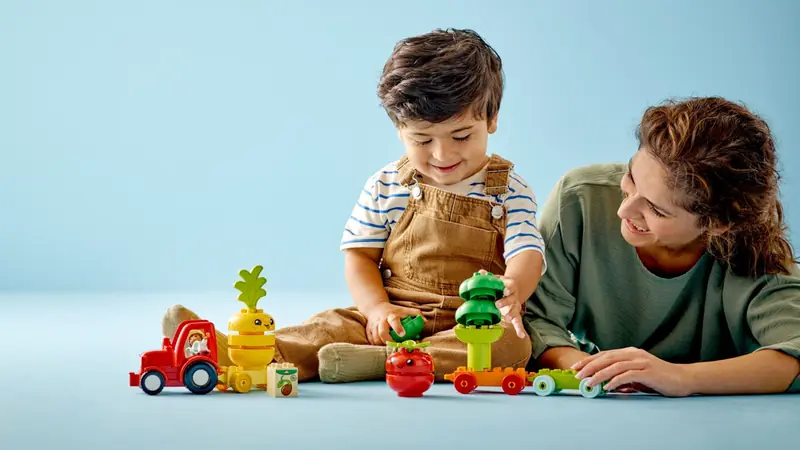LEGO 10982 Traktor z warzywami i owocami zdjęcie 8