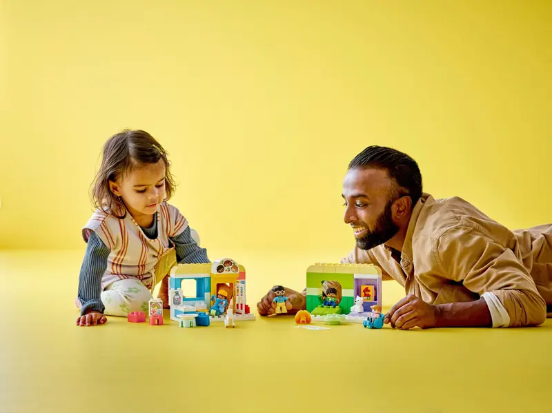LEGO 10992 Dzień z życia w żłobku zdjęcie 6
