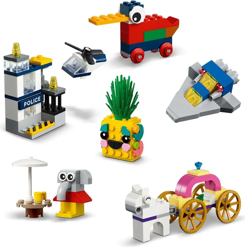 LEGO 11021 90 lat zabawy zdjęcie 3