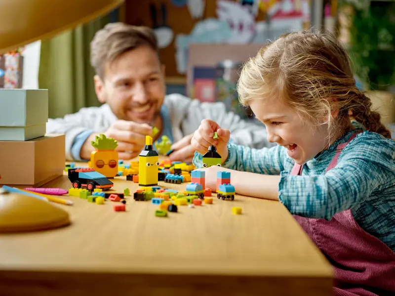 LEGO 11027 Kreatywna zabawa neonowymi kolorami zdjęcie 10