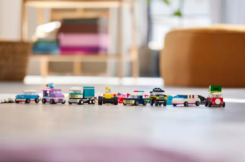 LEGO 11036 Kreatywne pojazdy zdjęcie 6