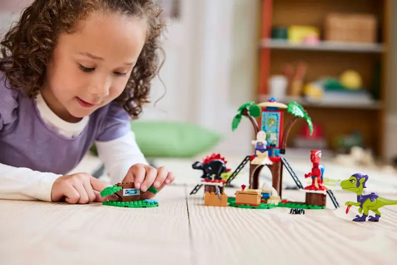 LEGO 11200 Bitwa Spidey’ego i Gobby’ego przy domku na drzewie zdjęcie 9