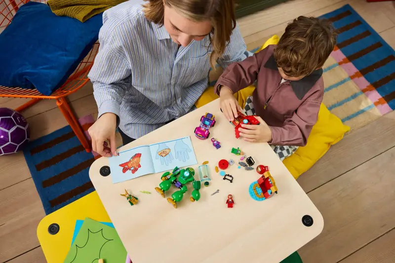 LEGO 11211 Loki kontra drużyna Iron Mana zdjęcie 8
