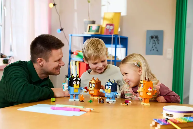 LEGO 11217 Rodzina Blue z klocków zdjęcie 16