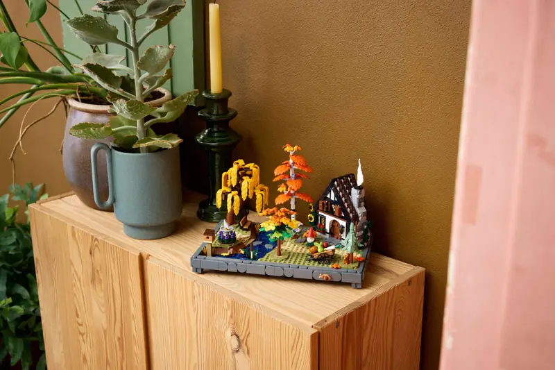 LEGO 11372 Jesienny ogród z chatką zdjęcie 11