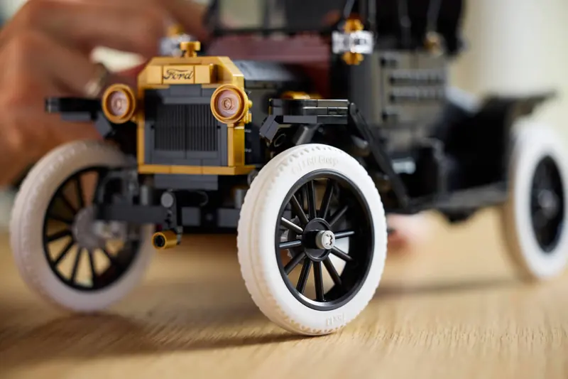 LEGO 11376 Ford Model T zdjęcie 6