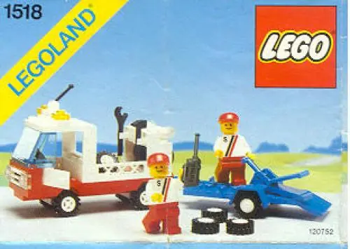 LEGO 1518 Race Car Repair