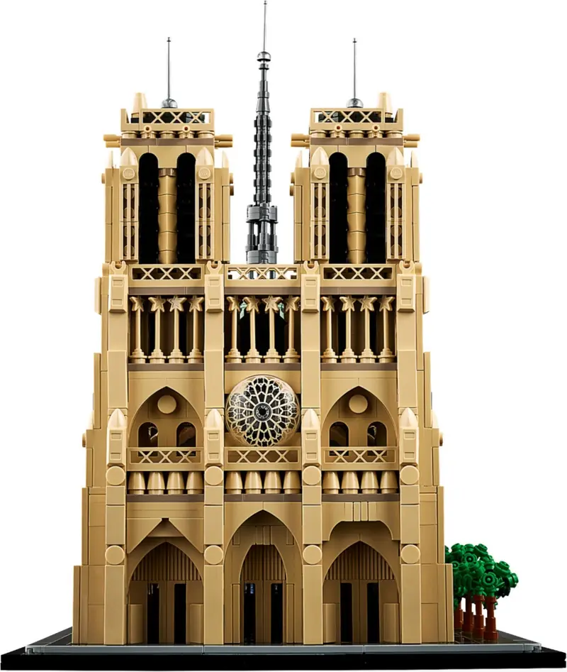 LEGO 21061 Notre-Dame w Paryżu zdjęcie 3